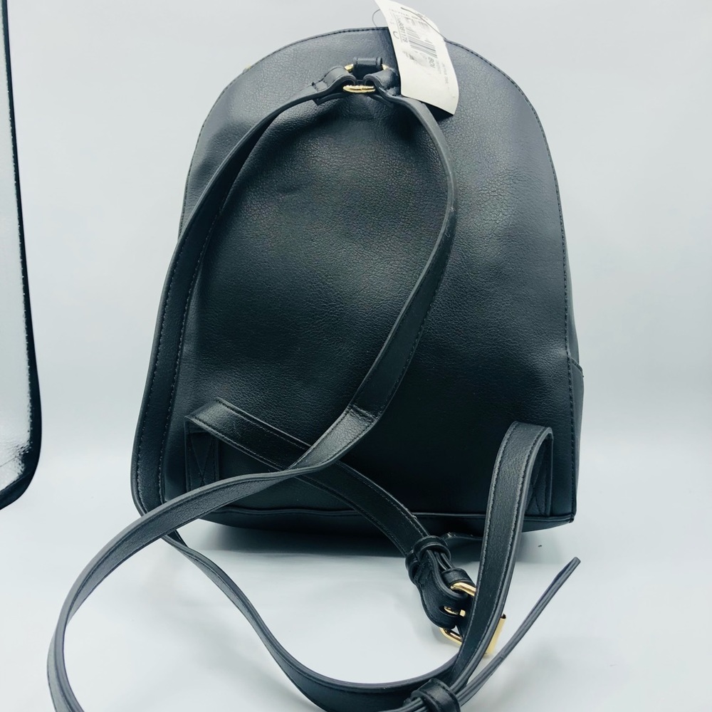 Inc Backpack! - image 3